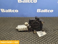 Моторчик стеклоподъемника левый